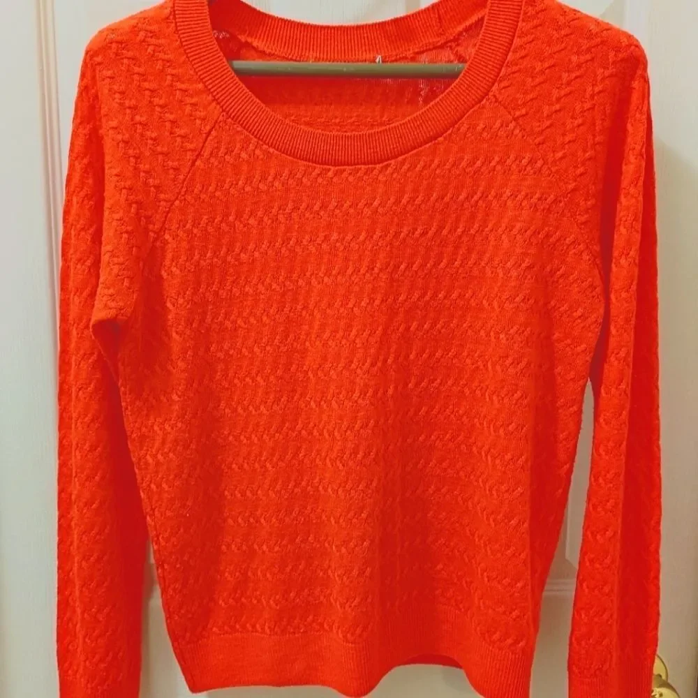 Red Sweater - Picture 3 of 4